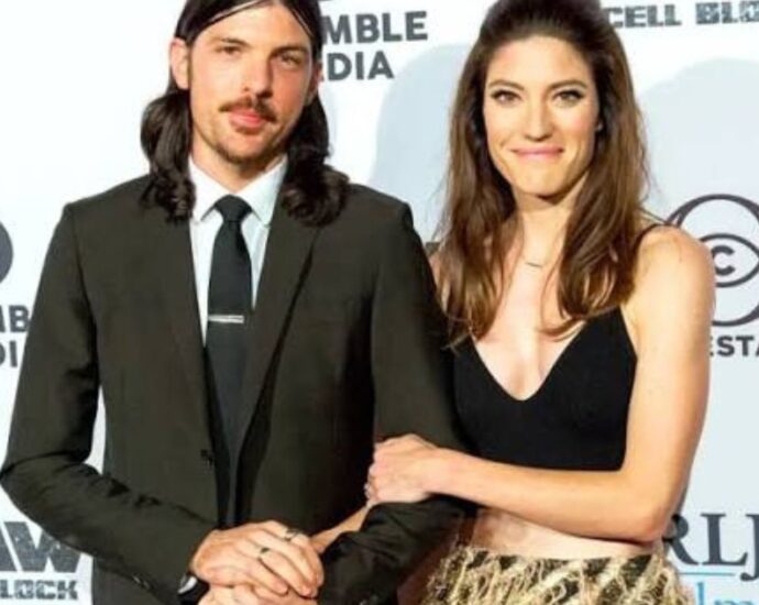 Isaac Avett